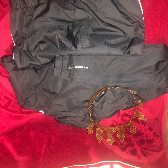 Check out the wind breaker π₯π₯π₯π₯ππΌπππΊπΈπΊπΈπΊπΈπ― - Picture 4 of 6